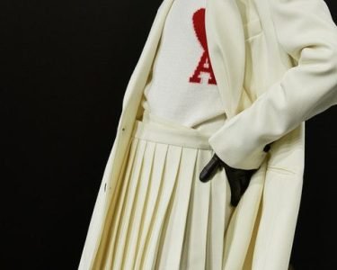 32e3a552f6408648505b95f0df79f37e